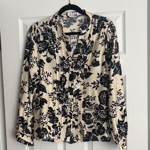 ‘FYIE’ brand vintage print blouse Medium Navy and off White. Long sleeve. NWT
